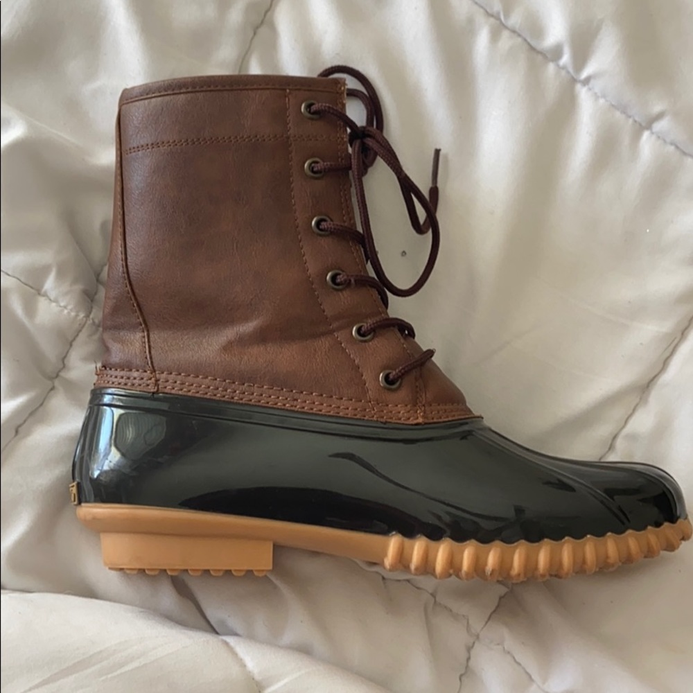 Sporto duck boots